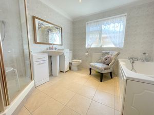 Beacon Way- click for photo gallery